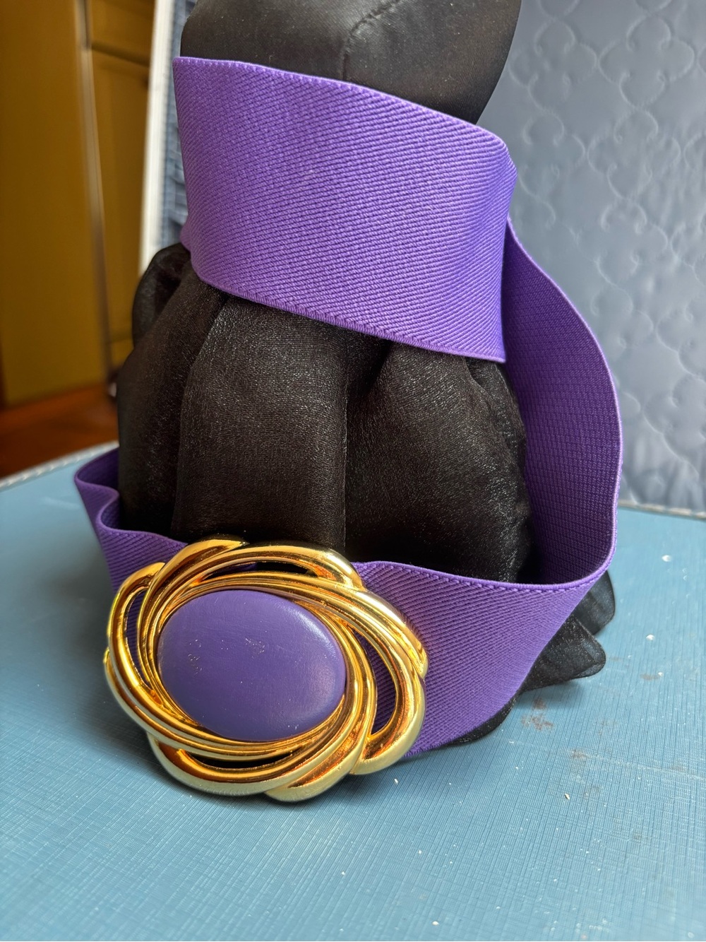 VTG Day-Lor stretch Purple Elastic Belt with Gold Twist Buckle